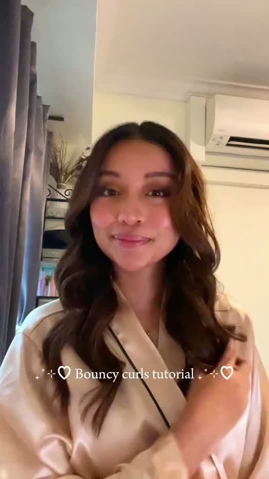 Bouncy curls tutorial preview